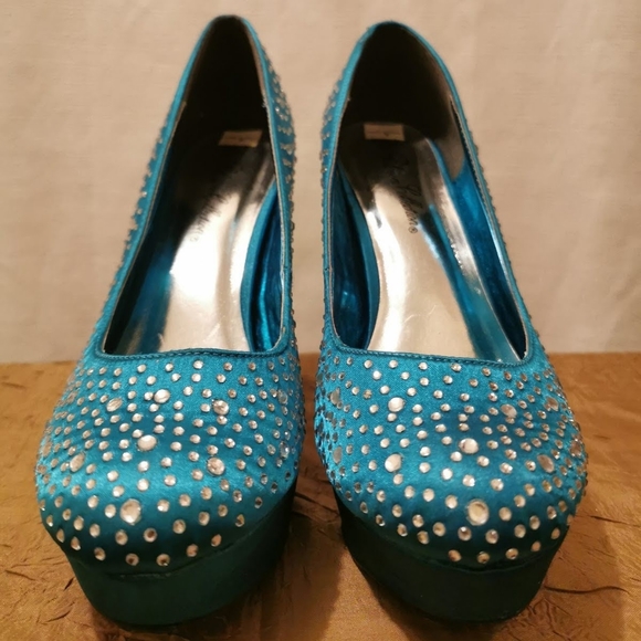 Sparkly Blue Heels - Picture 1 of 5